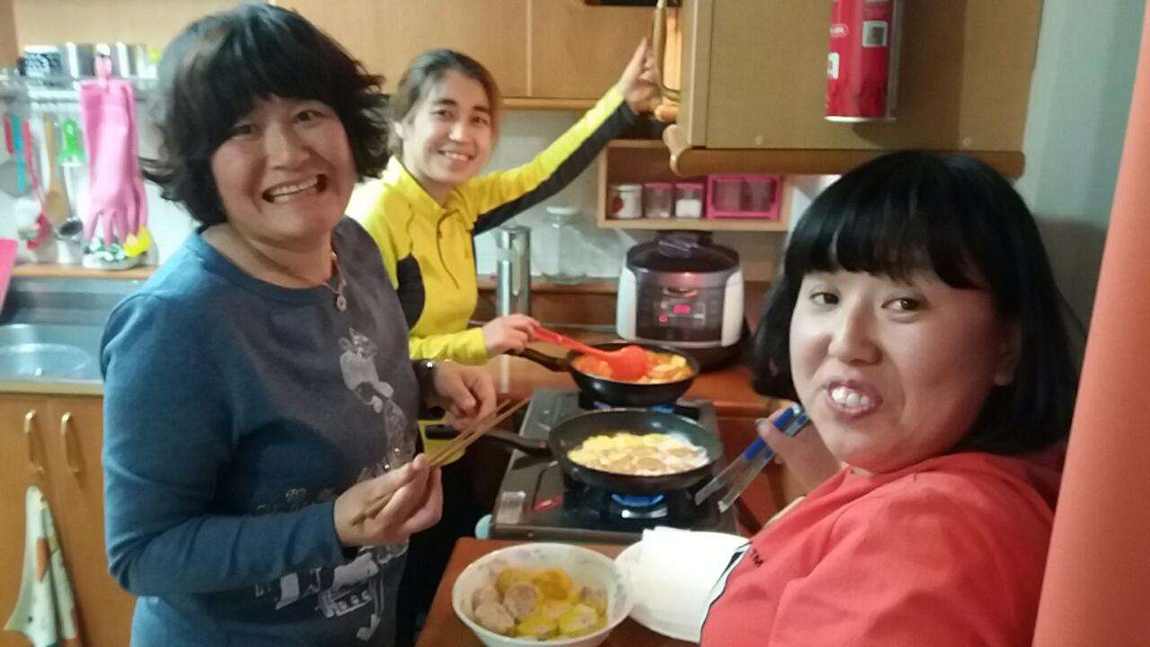f_jibUd018svc143qqe5buho1p_ilq7n3.jpg