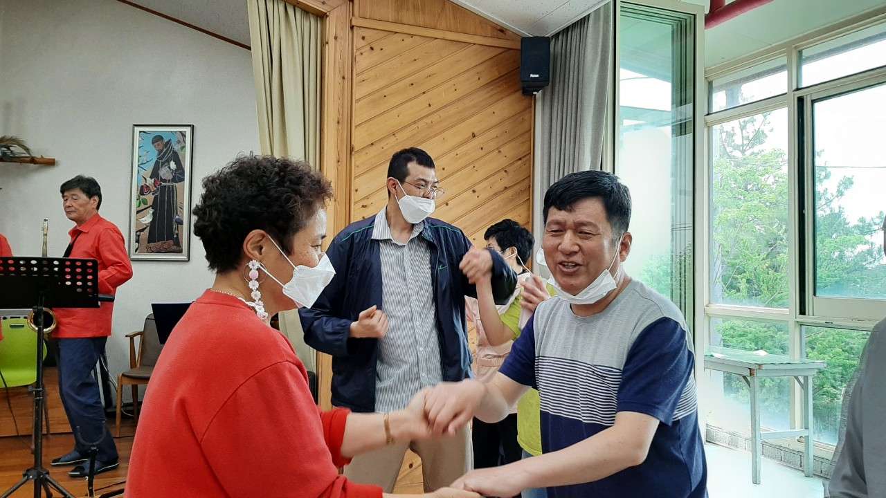 사본 -c_ha0Ud018svc1cwn8p4jfykw2_vd3dgs.jpg