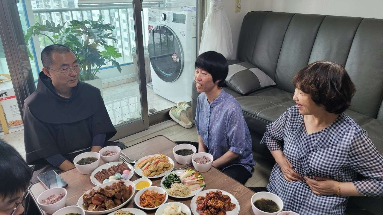 사본 -e_h3cUd018svc1n510vuioqpg1_ga1atc.jpg