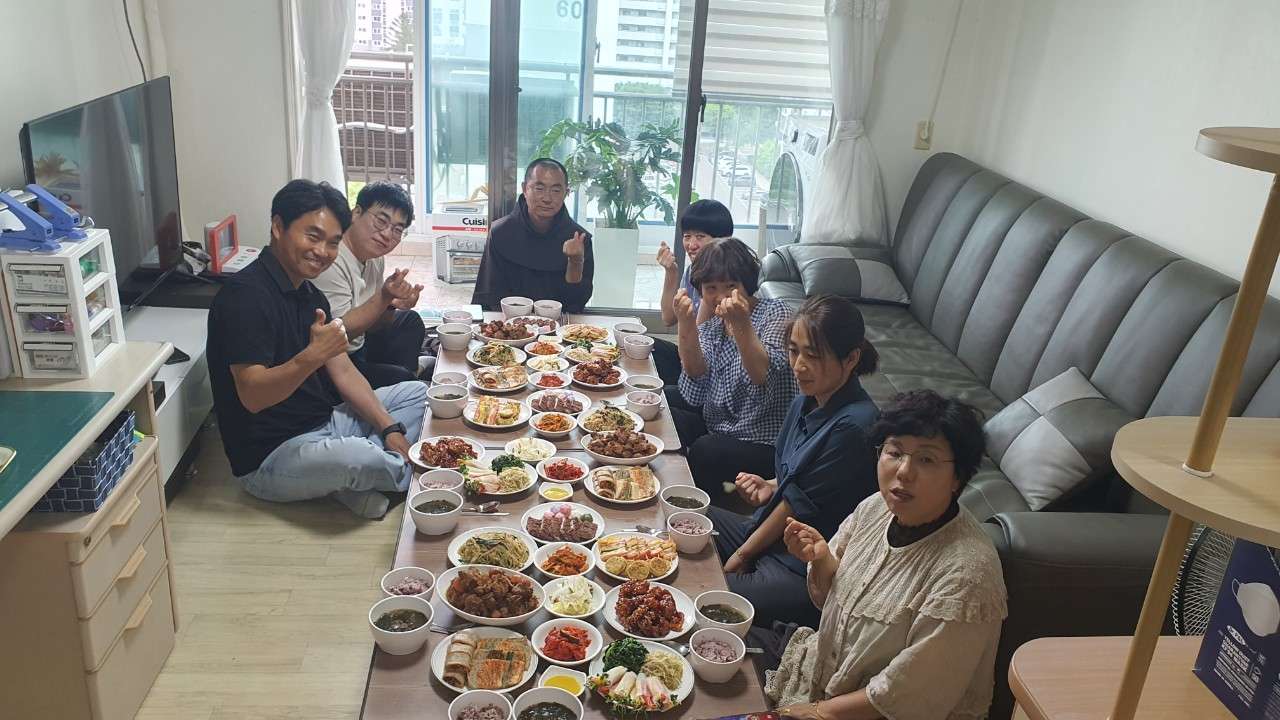 사본 -f_b3cUd018svc1ar4d3ulzj6g5_ga1atc.jpg