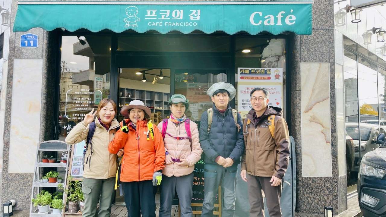 사본 -d_8j2Ud018svc6sh32xy3l4md_g3uye5.jpg