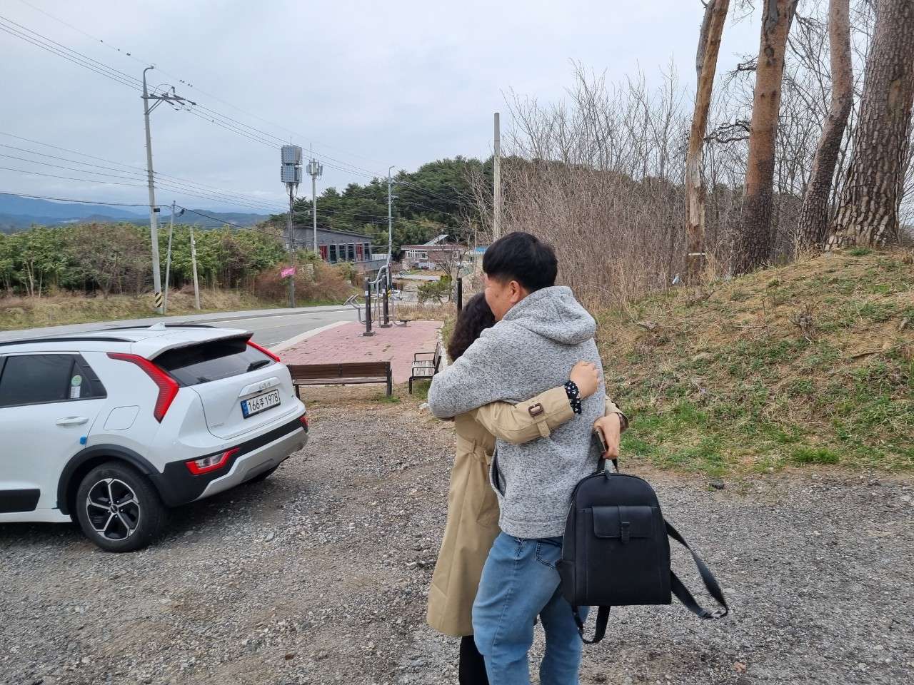 사본 -d_4d8Ud018svc1uzqcd1gvxzeg_dpc6gl.jpg