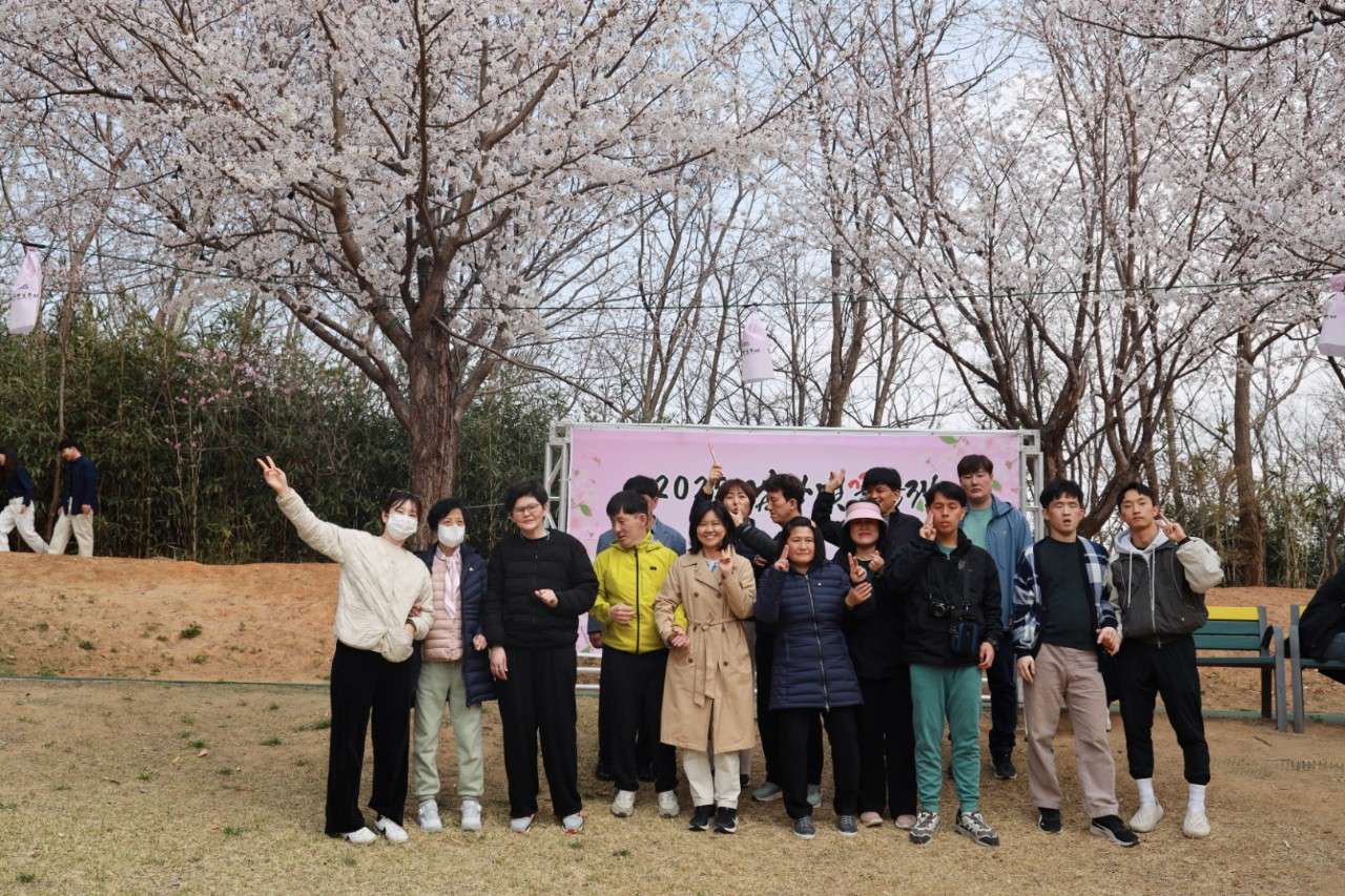 사본 -j_i20Ud018svc1q35kten1eddx_y2w8y.jpg