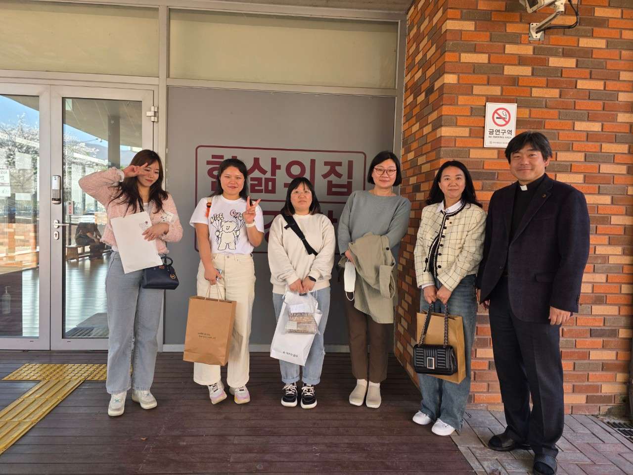 사본 -h_6ebUd018svc1me2zwh0skk7a_wzjfw.jpg