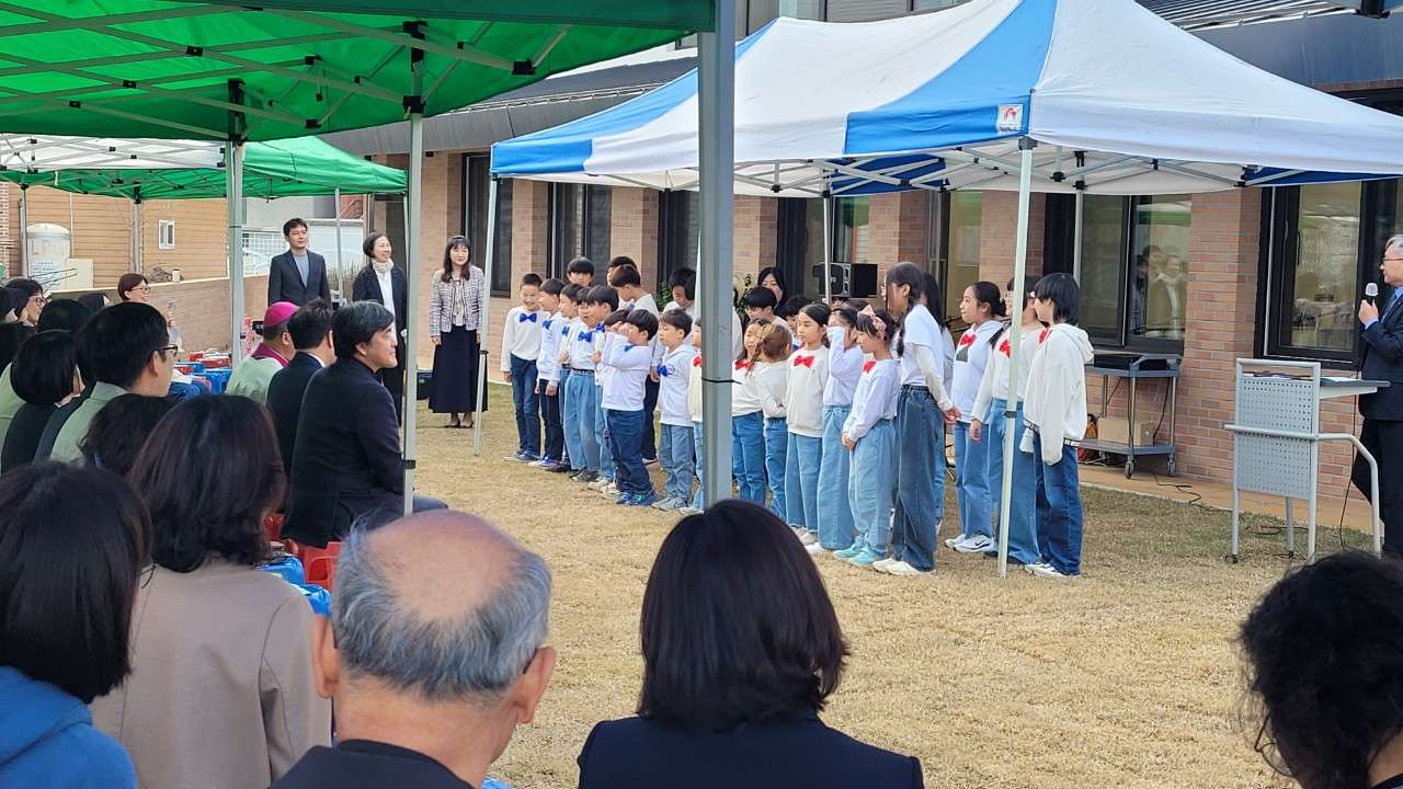 사본 -c_h57Ud018svc1c5kbqqibm3u3_vd3dgs.jpg