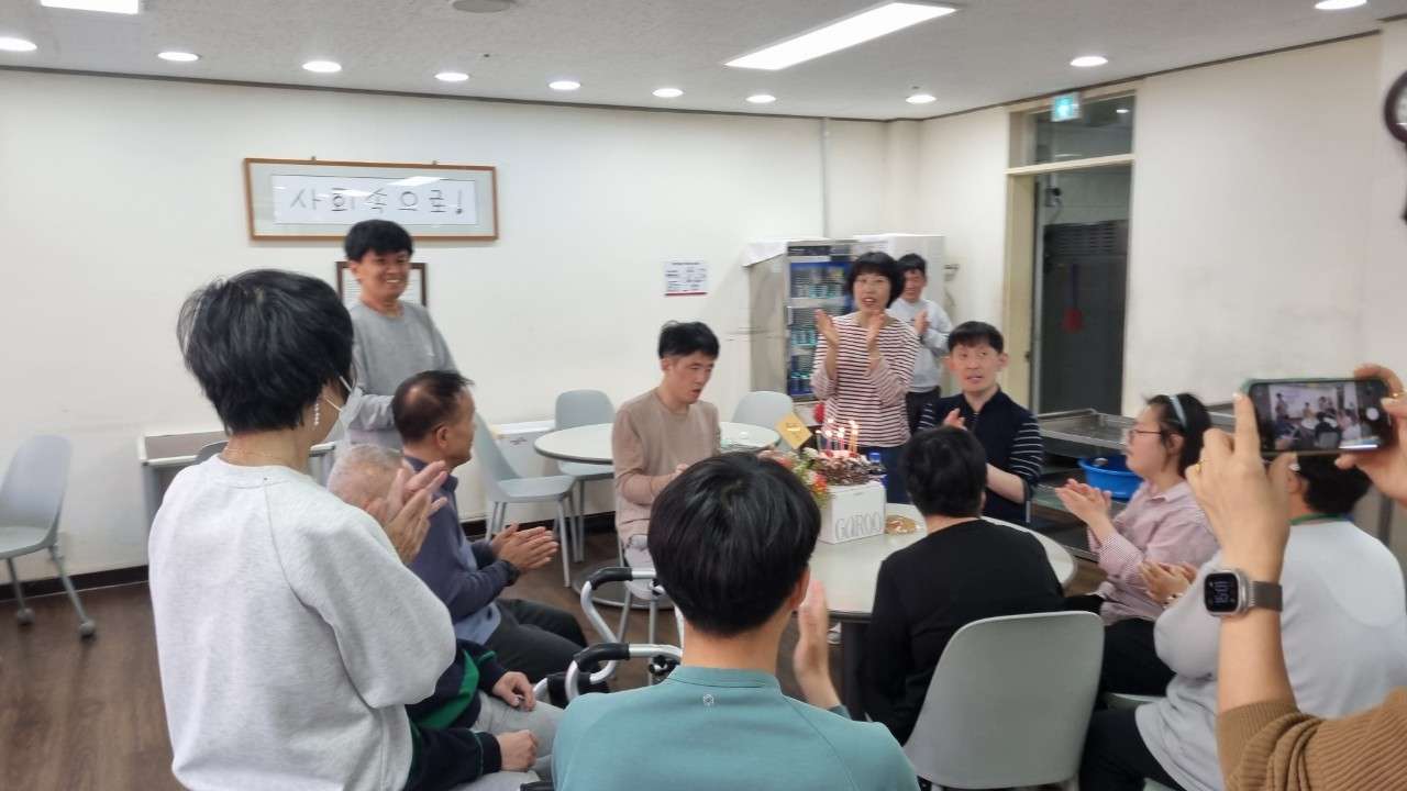 사본 -c_20jUd018svc1edlw2tyqp2ox_veaao1.jpg