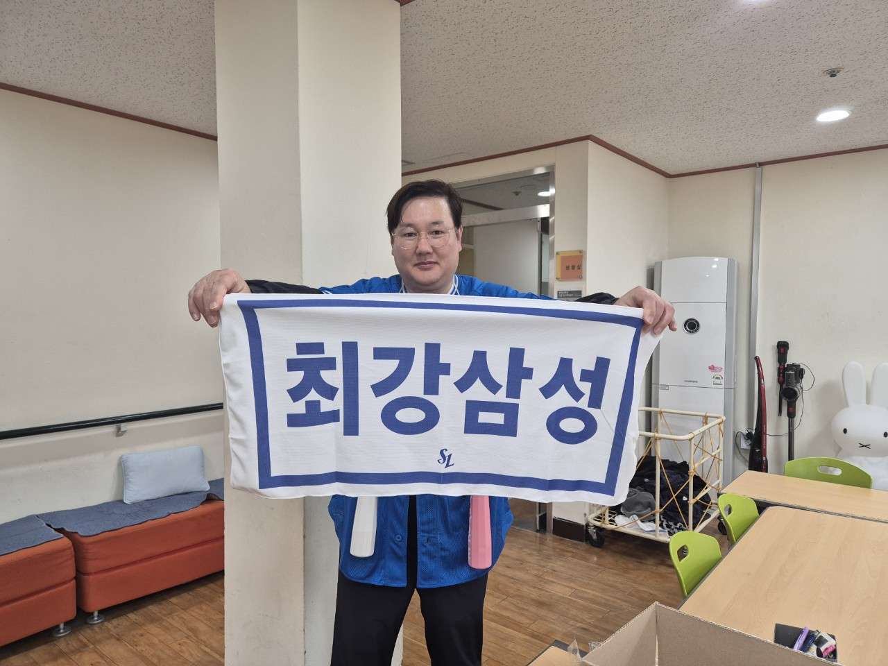 사본 -8_922Ud018svc1eqcvs9ghiioi_y2w8y.jpg