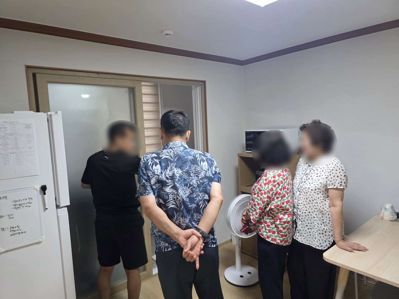 사본 -b_fgdUd018svcuojn1955l76j_wzjfw.jpg