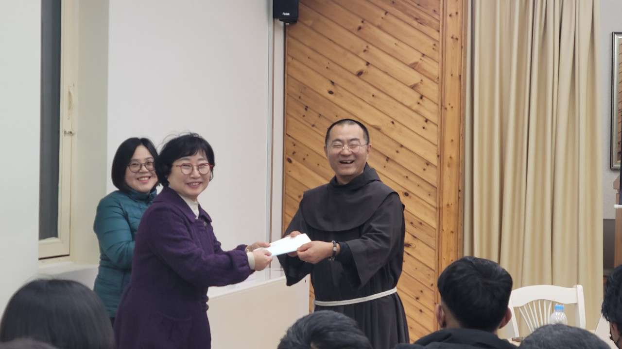 사본 -0_325Ud018svcts6vxv6h2u5k_vd3dgs.jpg