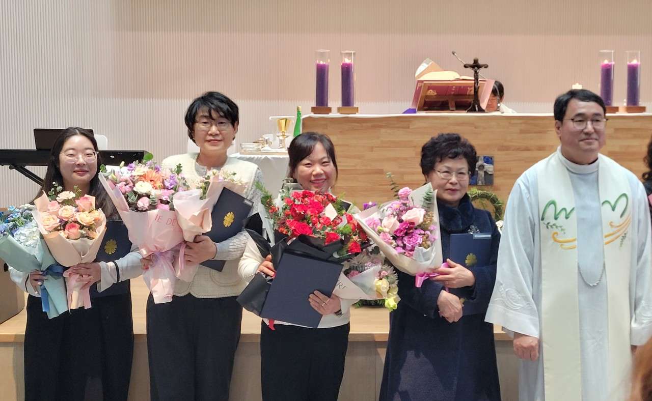 사본 -d_729Ud018svcux0jltl0xe6x_vd3dgs.jpg