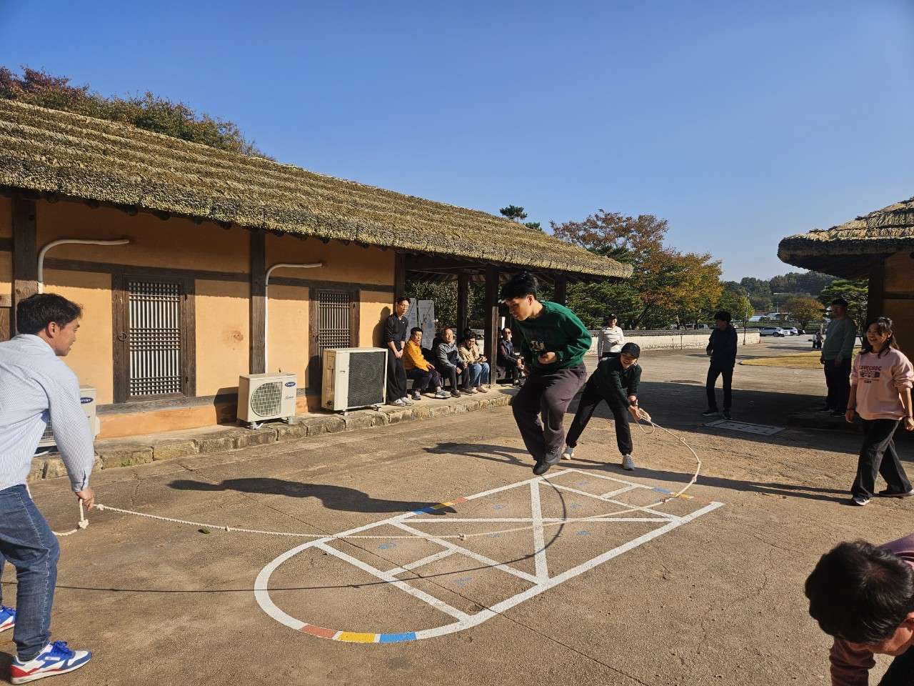 사본 -c_g6fUd018svc1gmwnjivc7nuj_uh9kw5.jpg