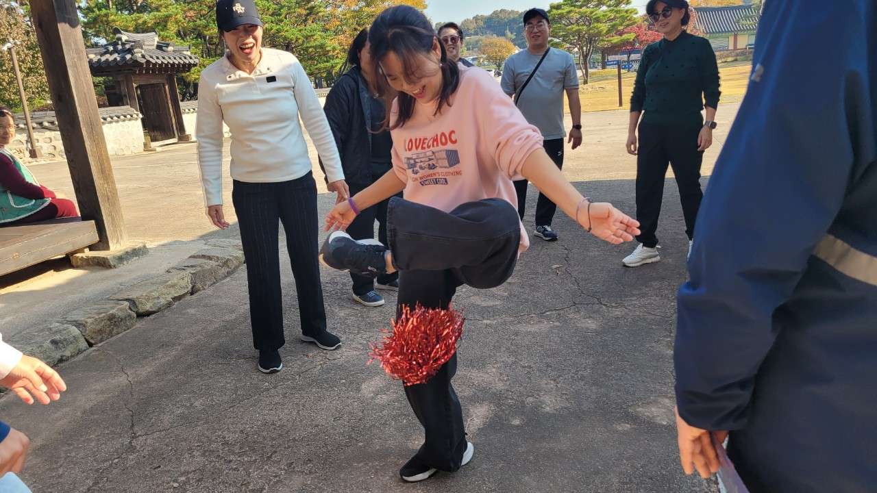 사본 -g_66fUd018svc1xw3s9zrhmvk0_uh9kw5.jpg