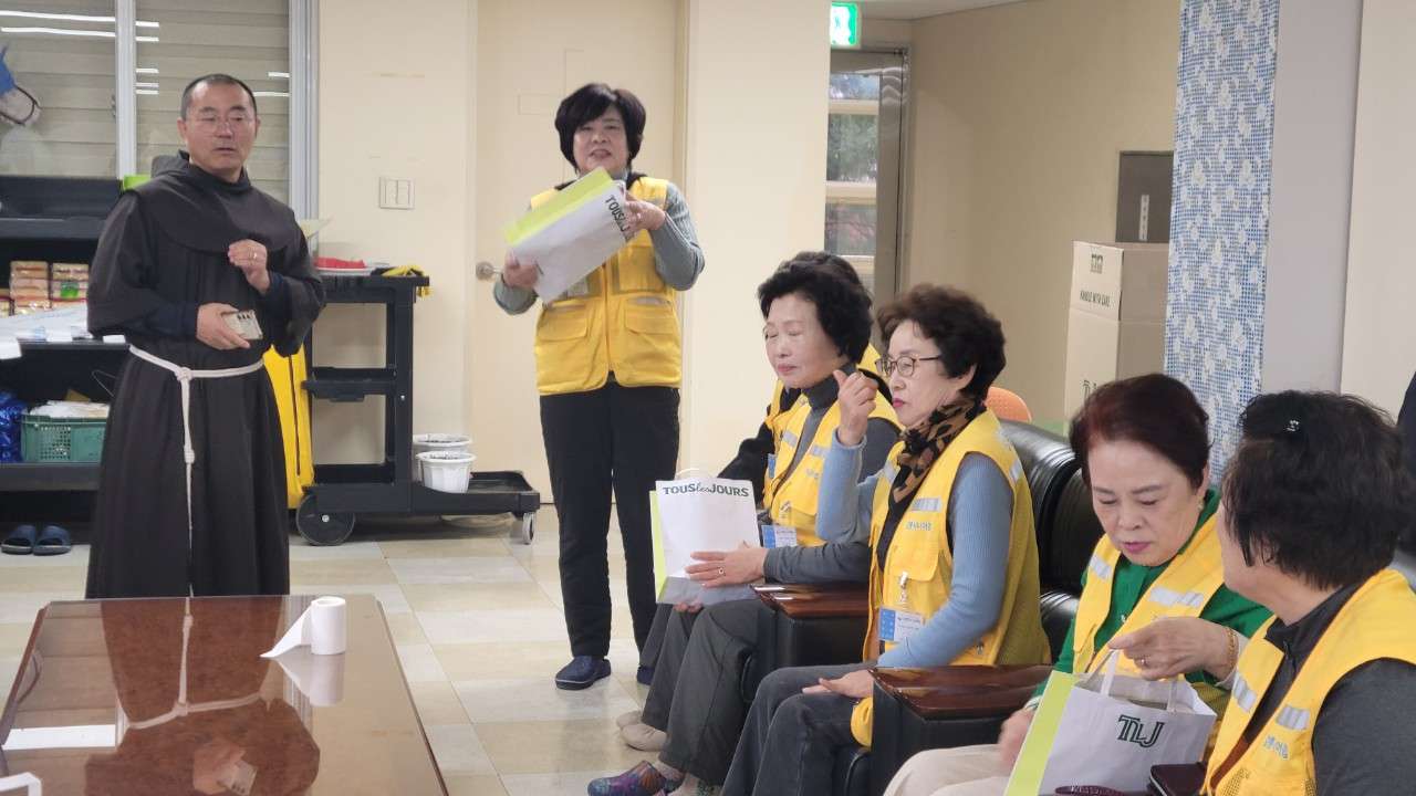 사본 -c_3g9Ud018svcm3i6v8m72su9_vd3dgs.jpg