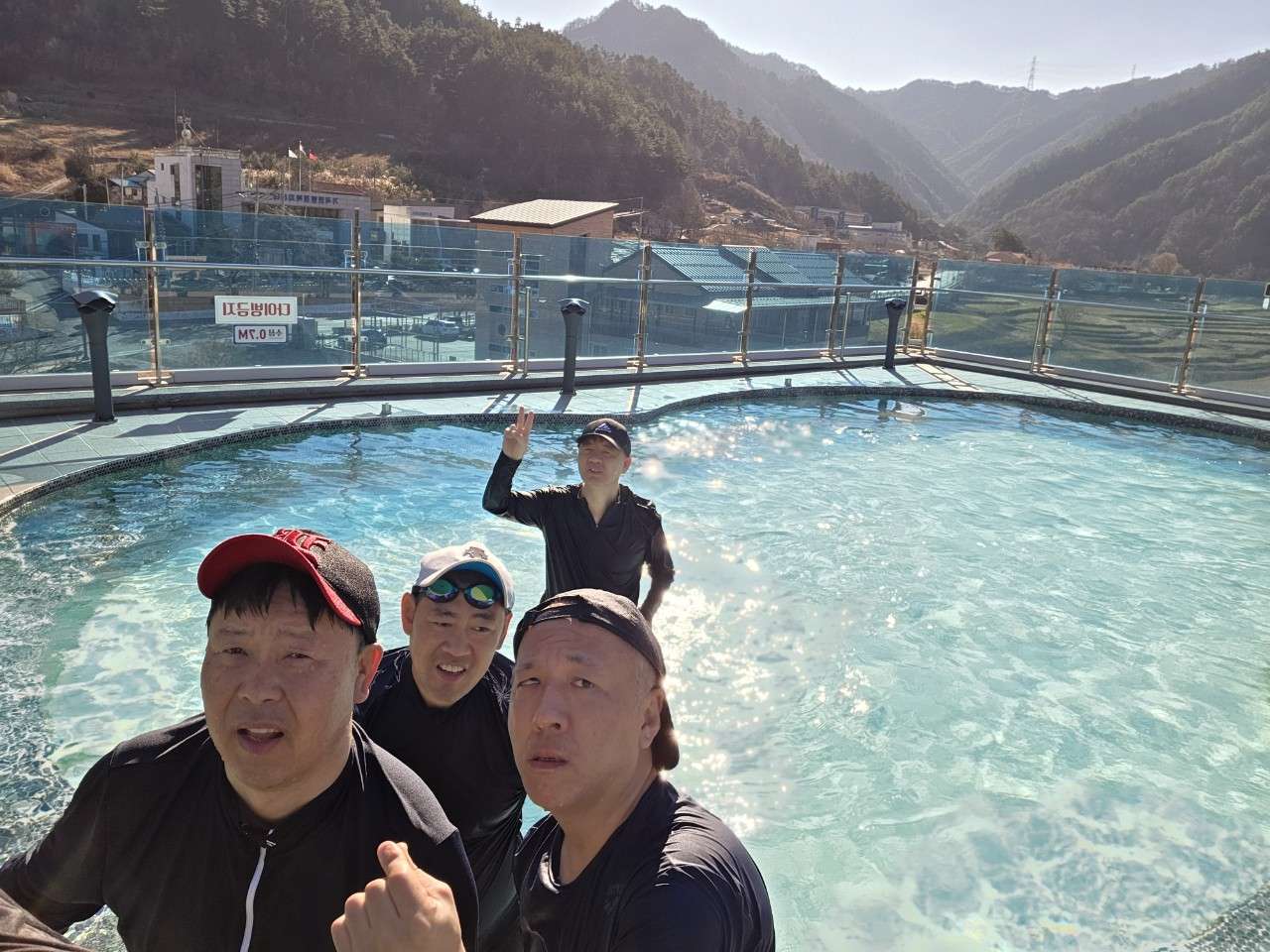 사본 -f_4cbUd018svc1xgviwai9w4m7_dpc6gl.jpg