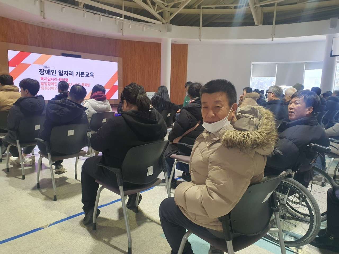 사본 -a_i77Ud018svc15hrz0y8yymof_veaao1.jpg